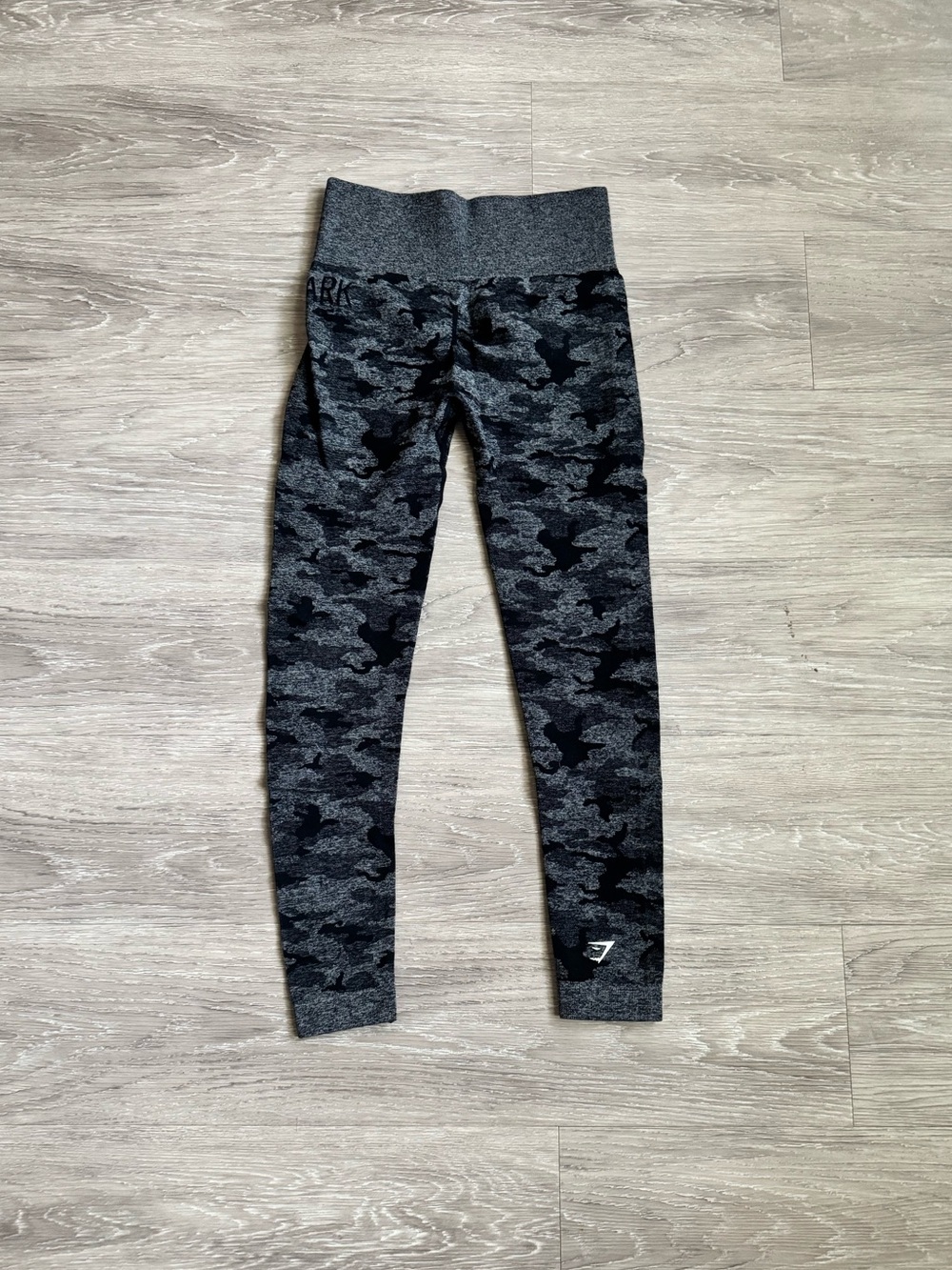 Gymshark Black and Grey Camouflage Leggings - Picture 2 of 6